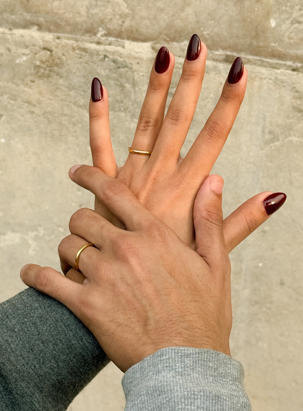 Anelli di promessa dorati da 2 mm