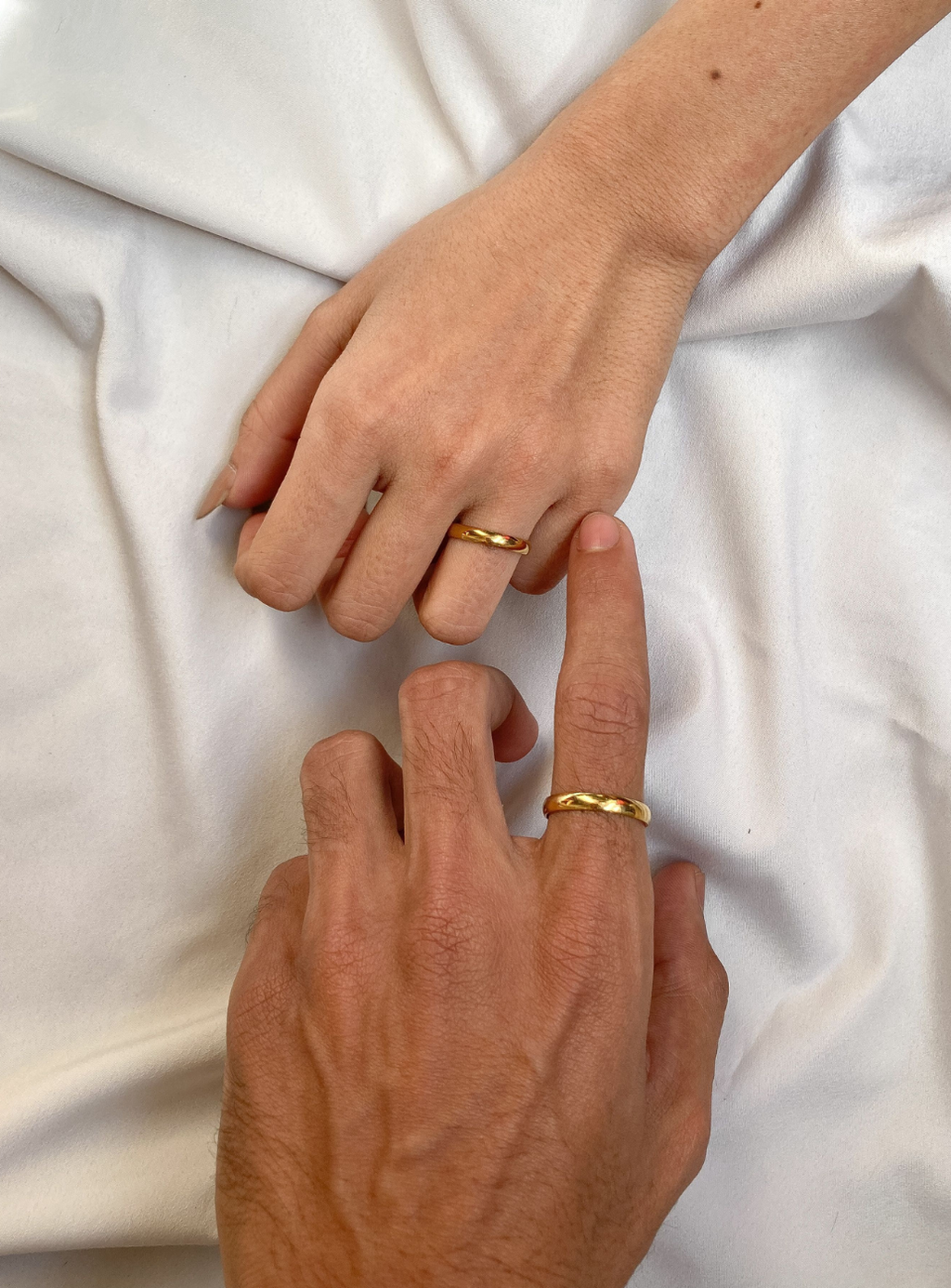 Anelli di promessa dorati da 4 mm