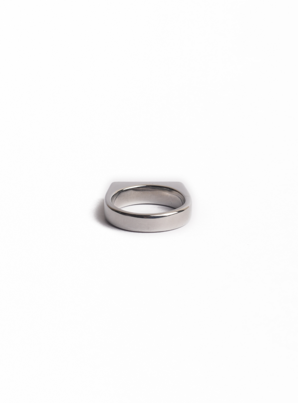 Anello con sigillo in argento