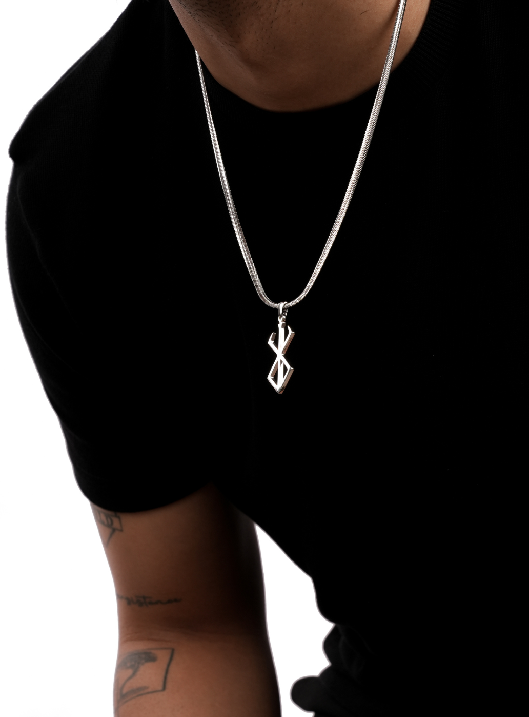 Ciondolo Berserk con catena