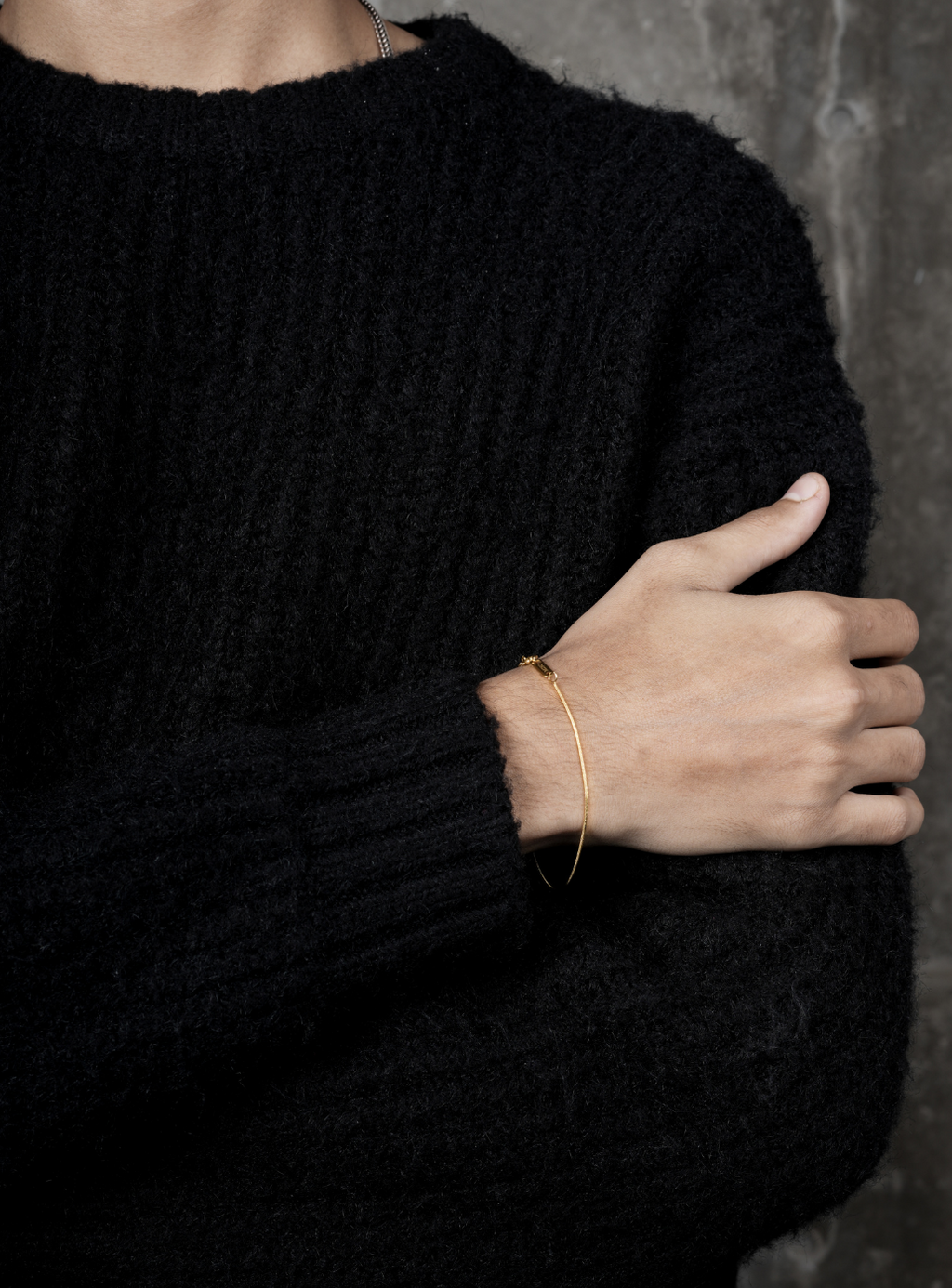 Bracciale a catena dorata da 1 mm