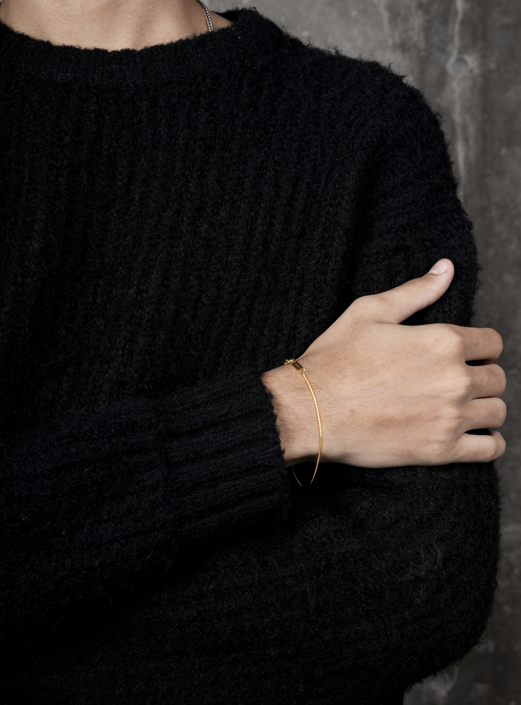 Bracciale a catena dorata da 1 mm