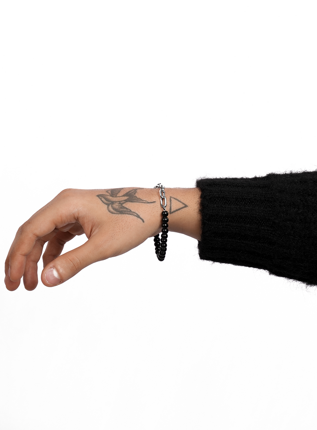 Braccialetto con perline nere metà e metà