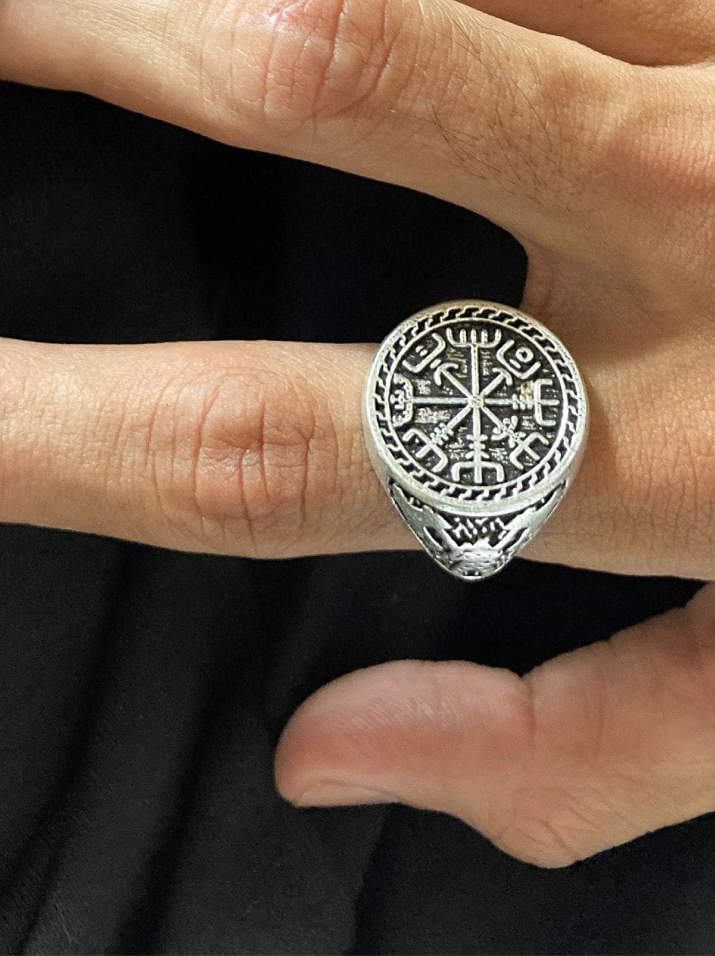 Anello vichingo Vegvisir